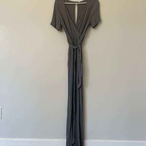 GREY JUMPSUIT WITH V NECK - Picture 4 of 10
